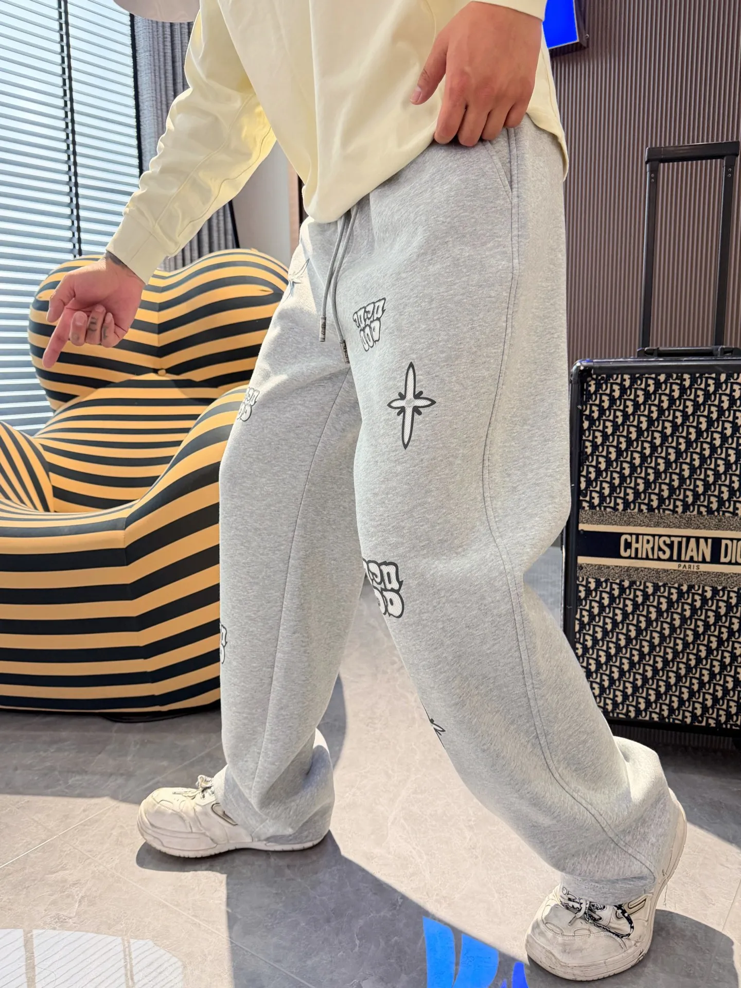 【 】 2026 ， ，Original ， ， ， 🪡 logo， ， ， ， Sizes：M-3XL
